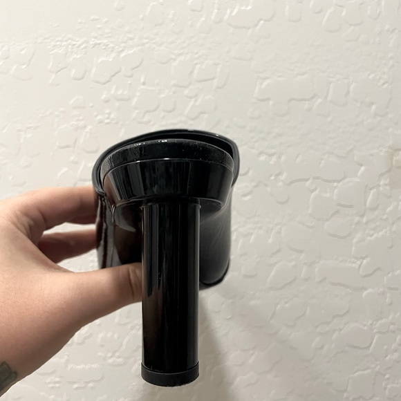 Tibi Patent Leather Mule - Picture 2 of 5